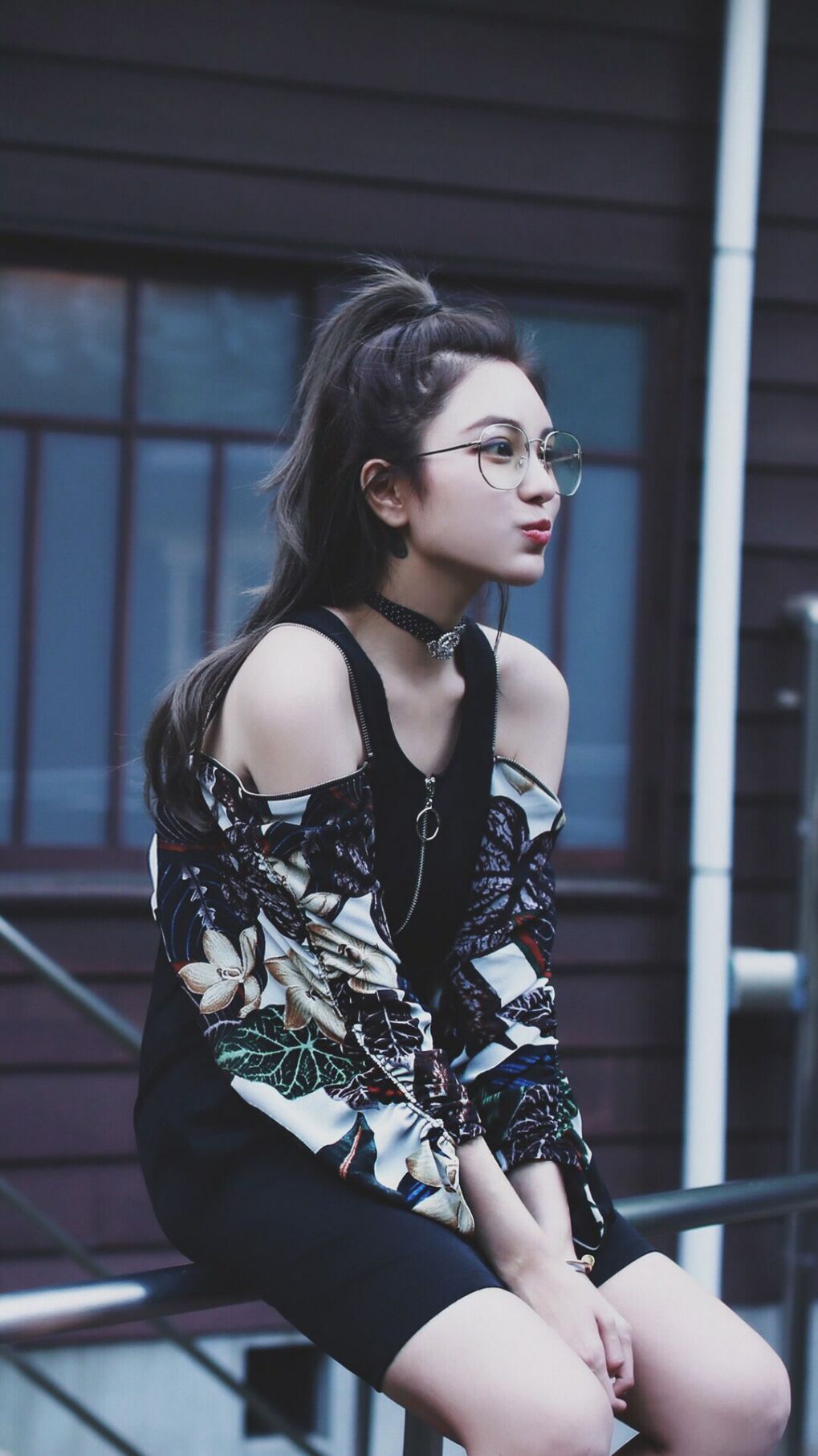 美女司仪：现场互动中的亮丽风景线，女司仪应该穿什么衣服